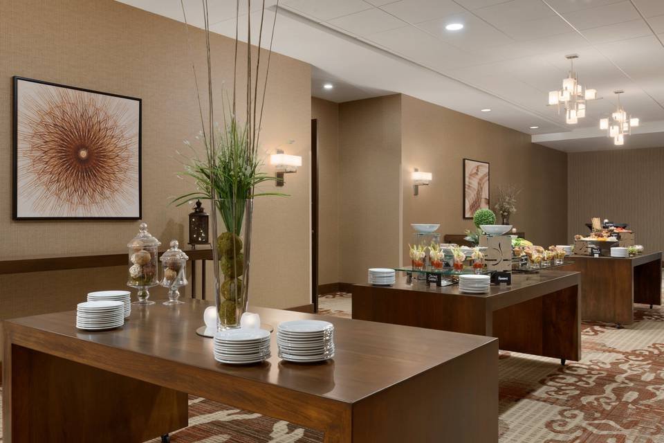 Embassy Suites Akron Canton 2 Embassy Suites Akron Canton - Image 2